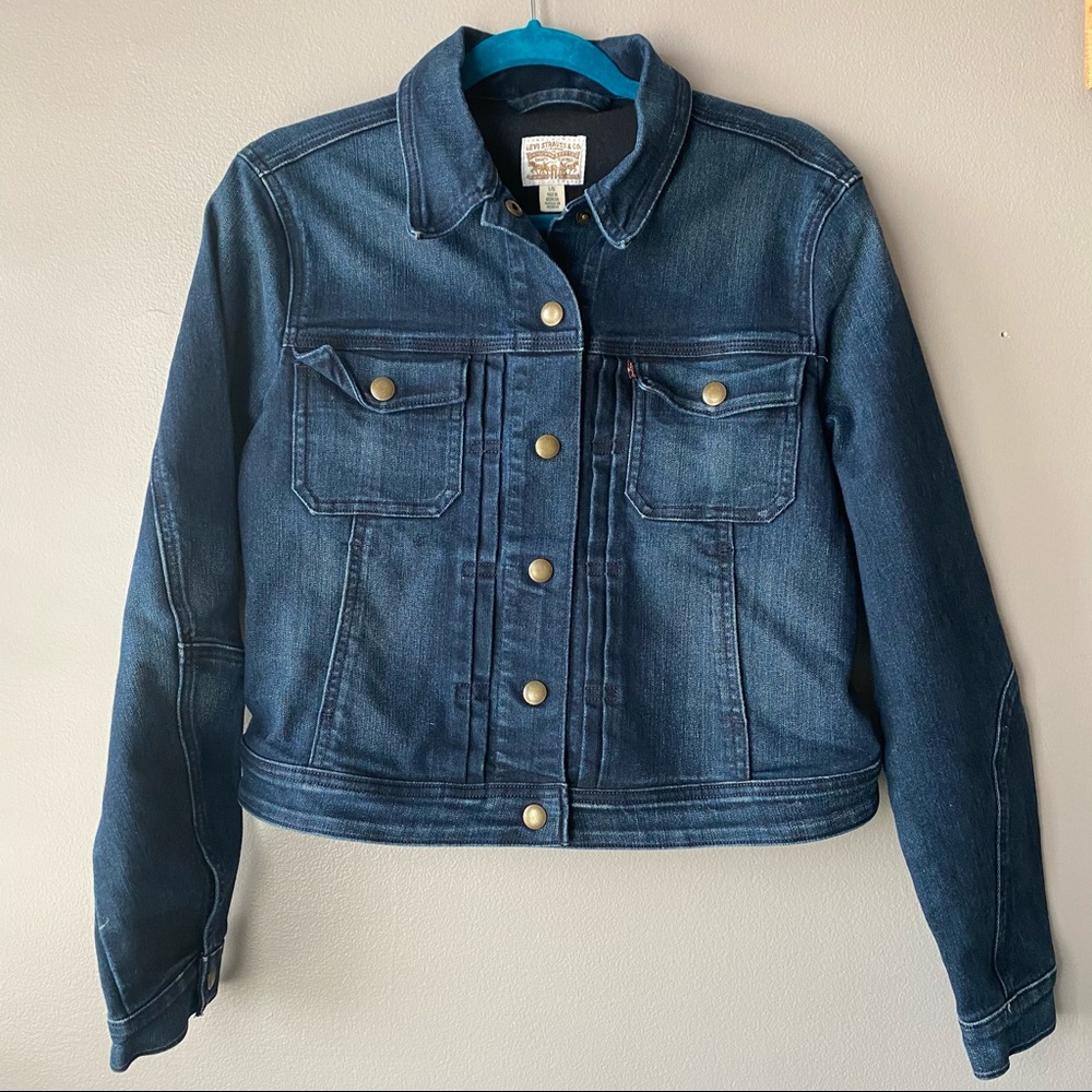 Levi’s Jean jacket size large